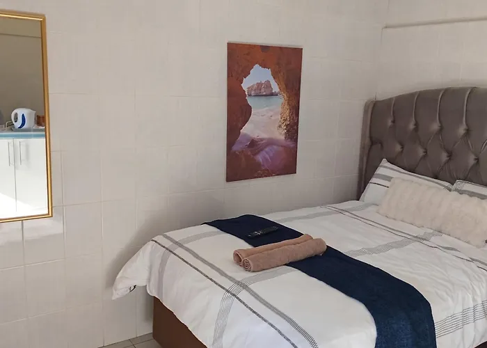 Whizzy Lifestyle Lodge