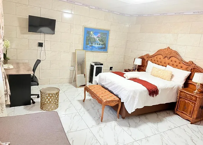 Whizzy Lifestyle Lodge